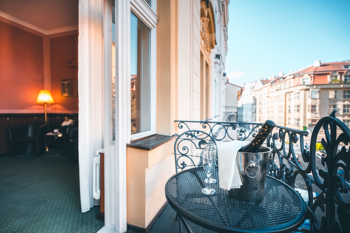 Hastal Hotel room with balcony Hastal Hotel room with balcony