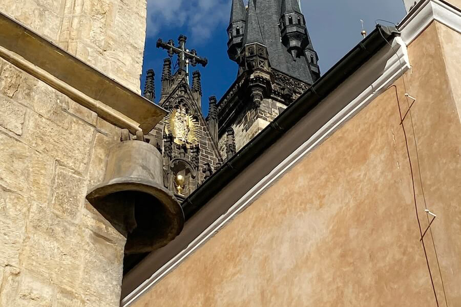 House at the Stone Bell