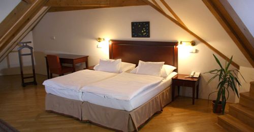 Lokal Inn Prague suite