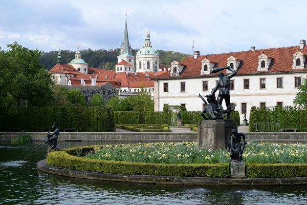 Wallenstein Garden in Prague, free to enter