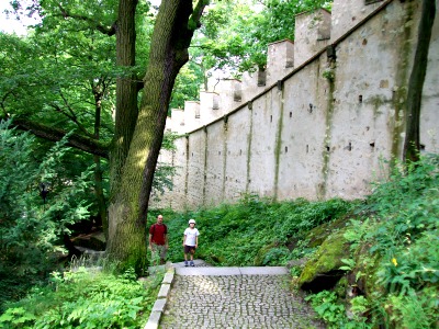 Hunger wall in Prague